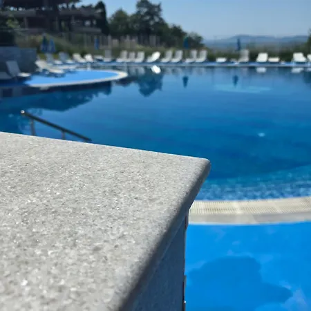 Blue Bay Seaview Апартаменты